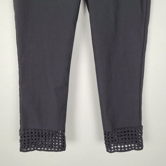 Soft Surroundings Crop Pull On Pants Crochet Trim Stretch Black Size PM Petite - Picture 3 of 9